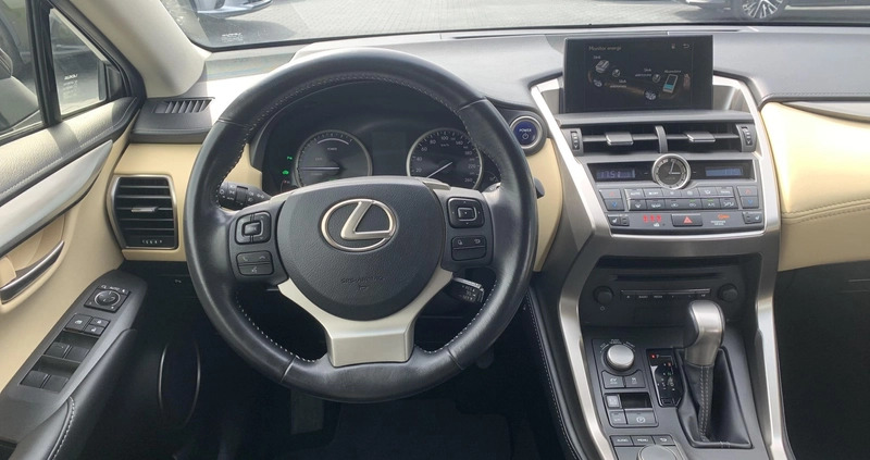 Lexus NX cena 114900 przebieg: 125514, rok produkcji 2015 z Sztum małe 277